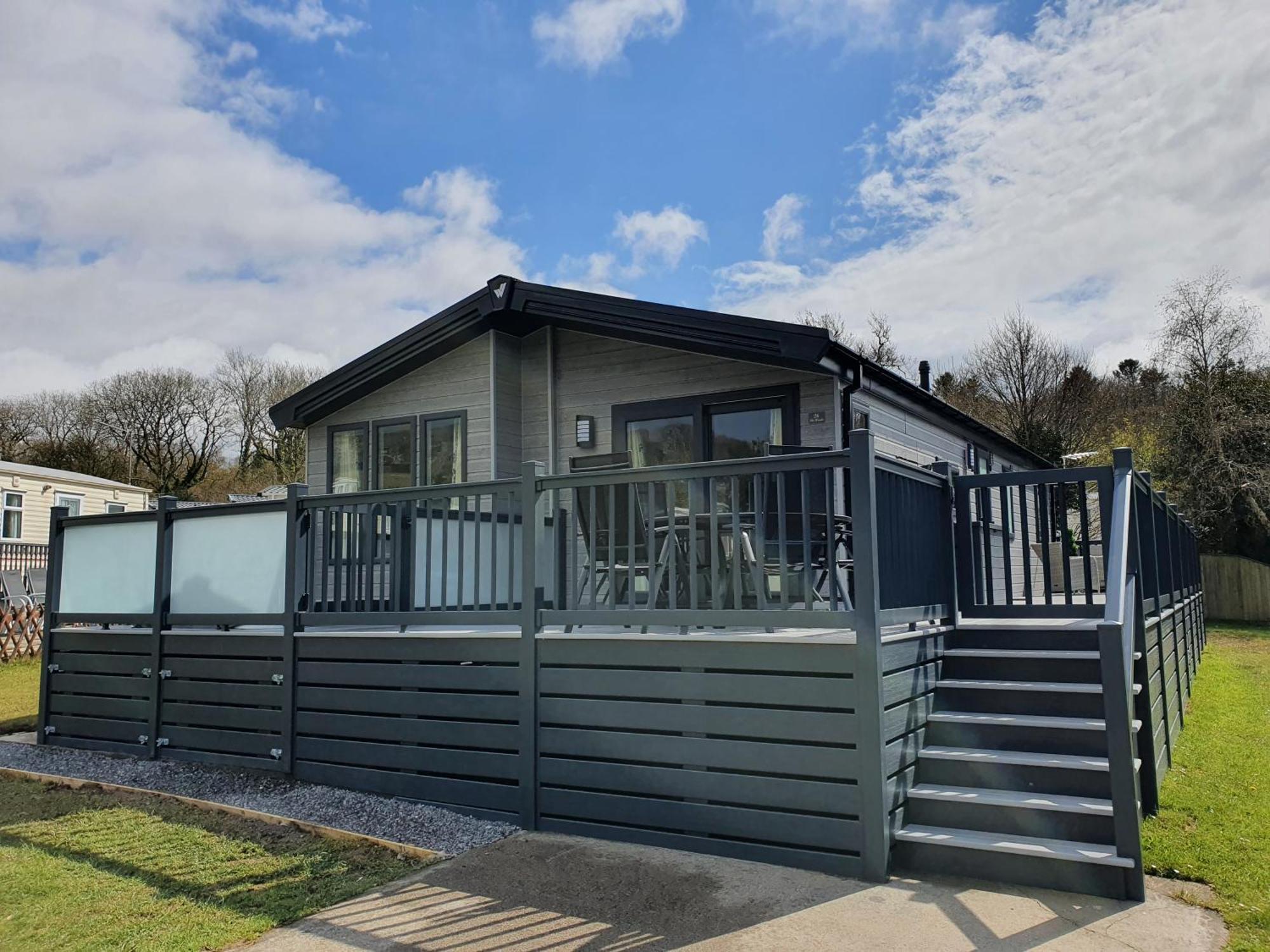 Llanrhidian Holiday Park Llanmorlais ภายนอก รูปภาพ